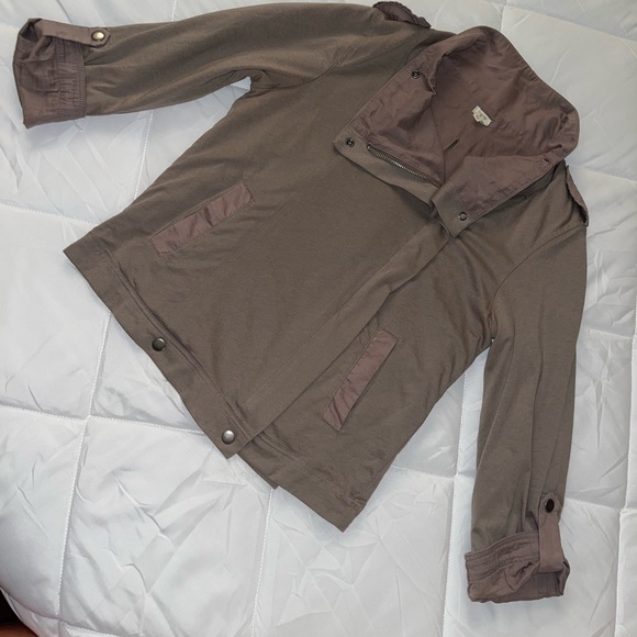 J. Crew Gray Beige Draped Lightweight Motorcycle Utility Jacket- size small - Picture 3 of 7